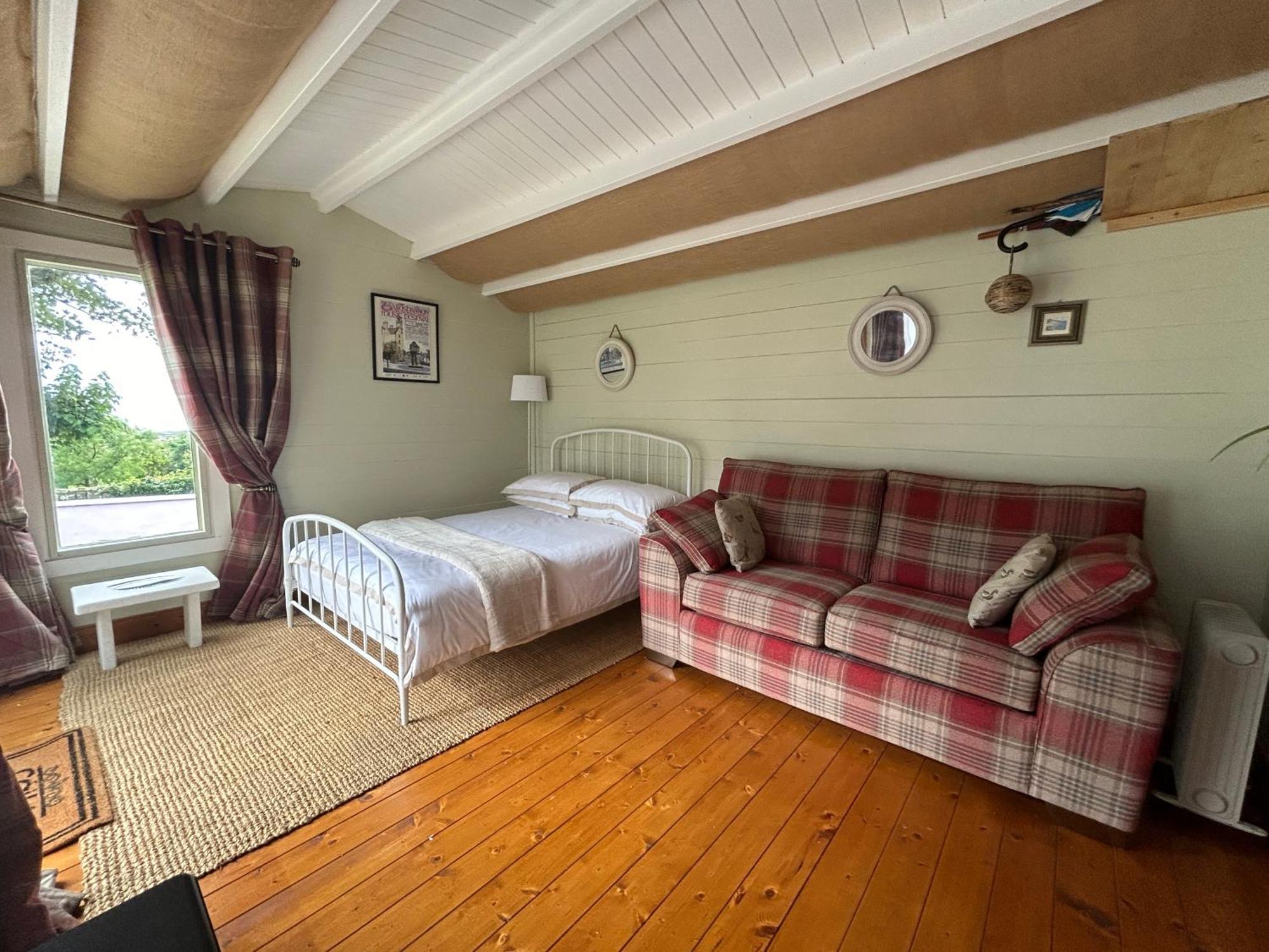The Creevy Cabin Ballure Luaran gambar